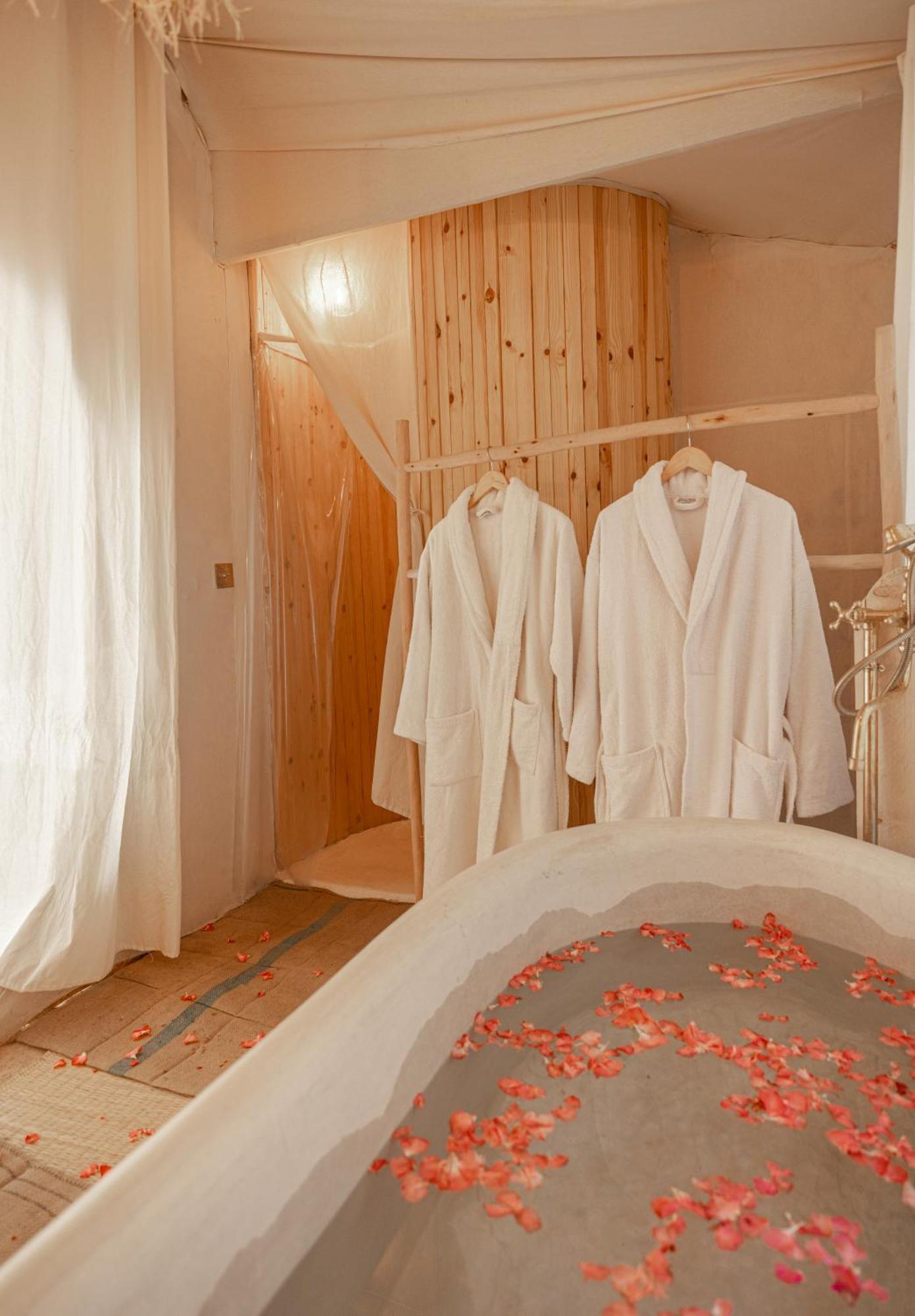 Imperial Glory Lodges เมอร์ซูกา ภายนอก รูปภาพ