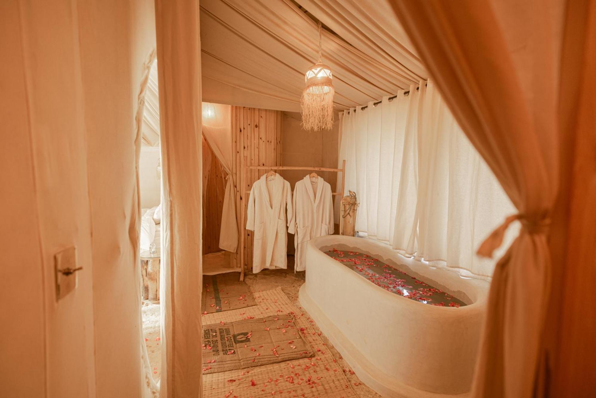 Imperial Glory Lodges เมอร์ซูกา ภายนอก รูปภาพ